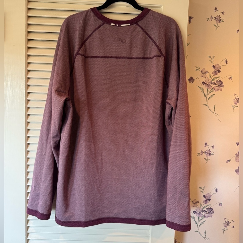Tommy Bahama Long Sleeve Reversible Top in Size XL - Picture 7 of 8
